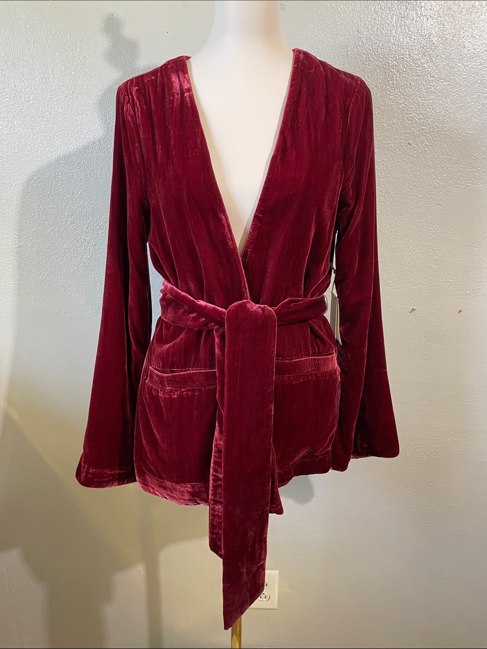 Tularosa Velvet Holiday Party Wrap Burgundy Tie Waist Long Sleeve NWT M Luxe